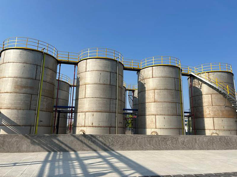 某化工园区内多台大型甲醛储罐集群专项清理工程